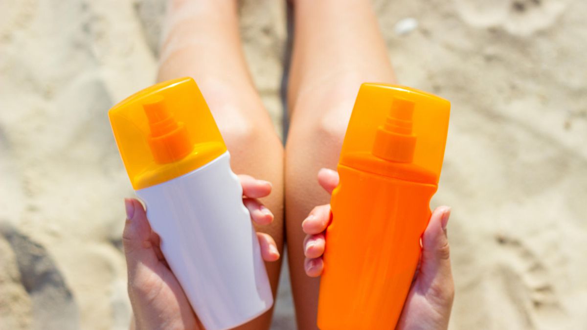 Sunscreen Before Or After Moisturizer Right Way To Apply Sunscreen 